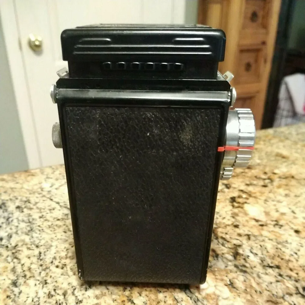 Very Rare Royalcord Twin Lens Reflex Camera w/ Horinor Anastigmat f/3.5 7.5cm